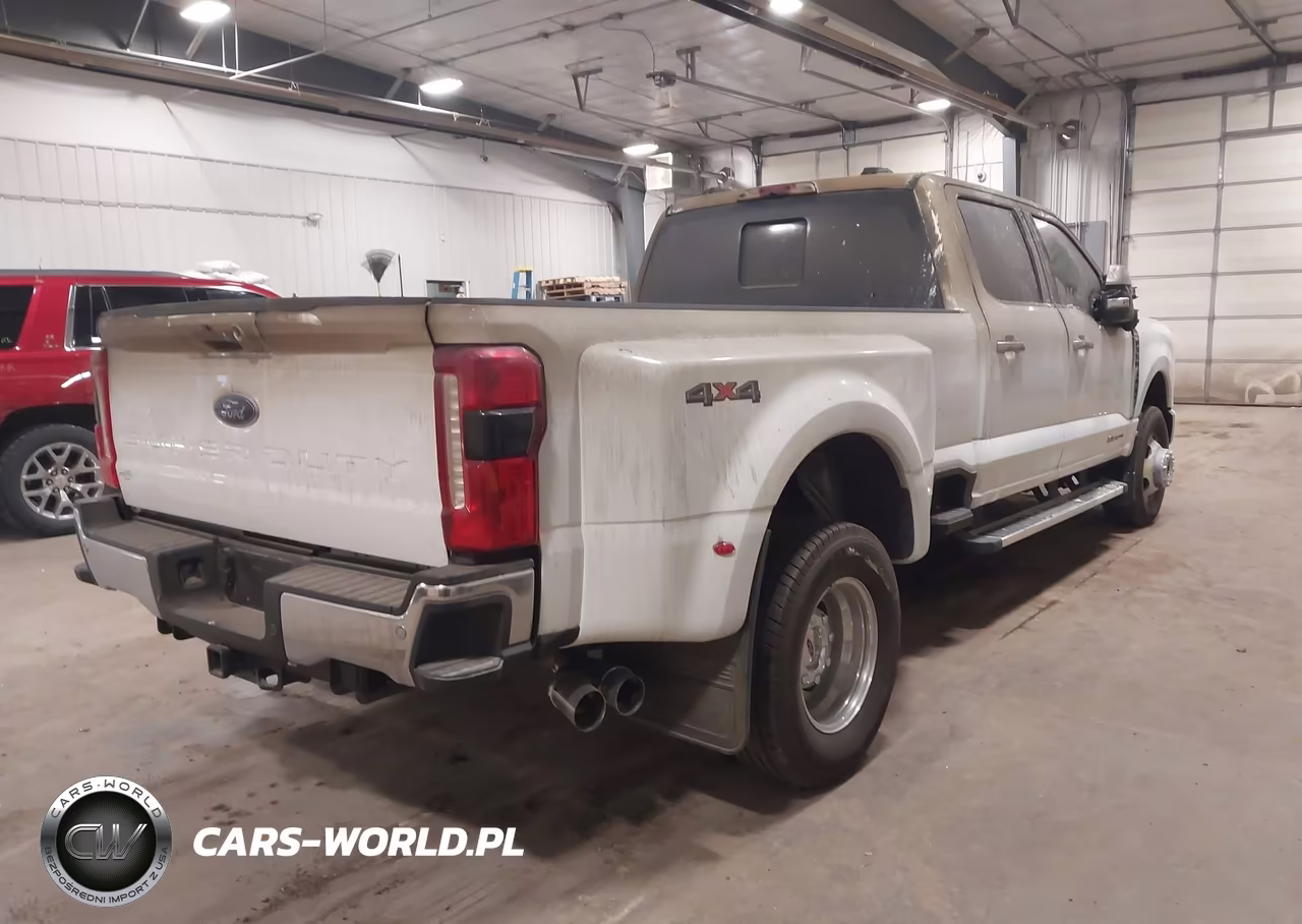 2024 Ford F-350 Lariat VIN:1FT8W3DMXREC88643 - 4