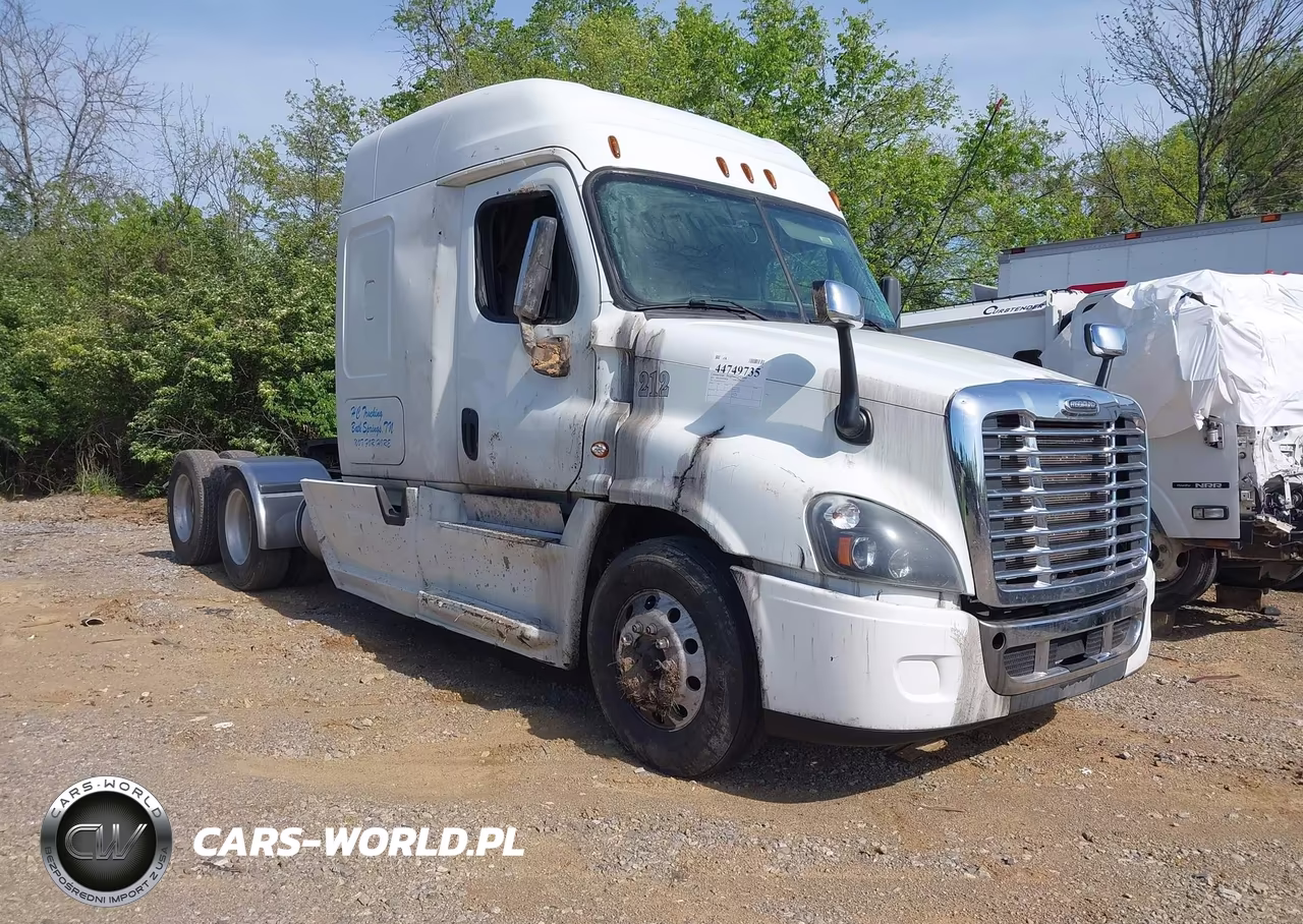 2015 Freightliner Cascadia 125