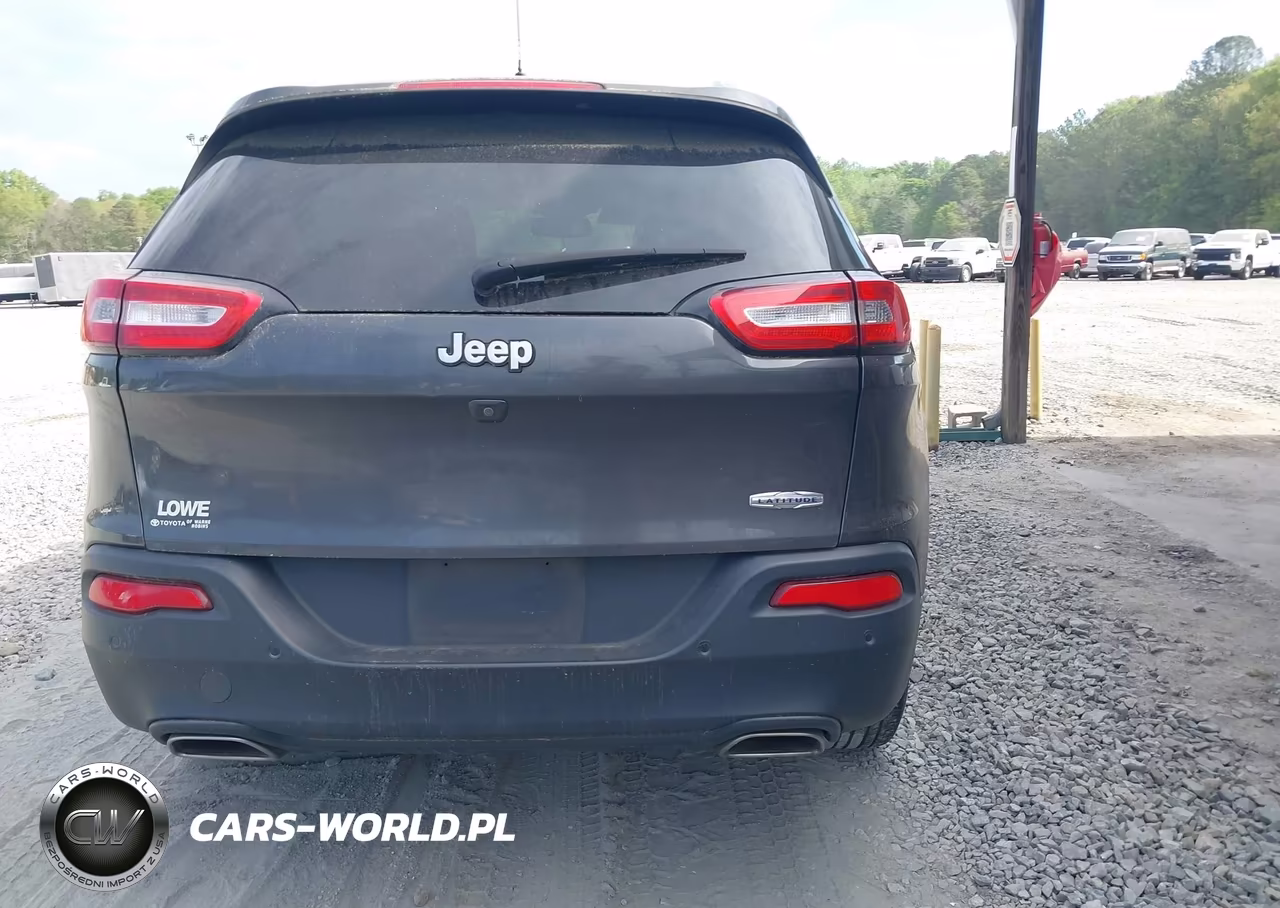 2016 Jeep Cherokee Latitude VIN:1C4PJLCS6GW312552 - 16