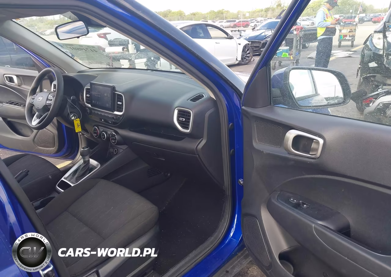 2021 Hyundai Venue Se VIN:KMHRB8A35MU120735 - 5