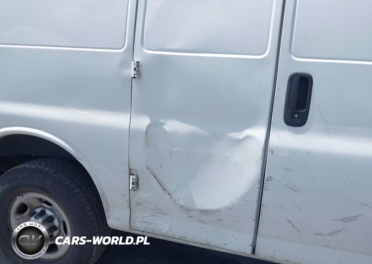 2017 Chevrolet Express 2500 Work Van VIN:1GCWGAFF9H1133160 - 6