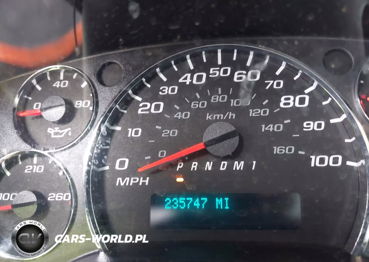 2016 Chevrolet Express 2500 Work Van VIN:1GCWGAFF1G1126086 - 15