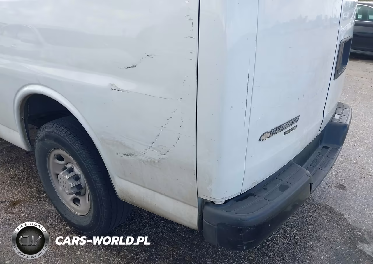 2016 Chevrolet Express 2500 Work Van VIN:1GCWGAFF1G1126086 - 17
