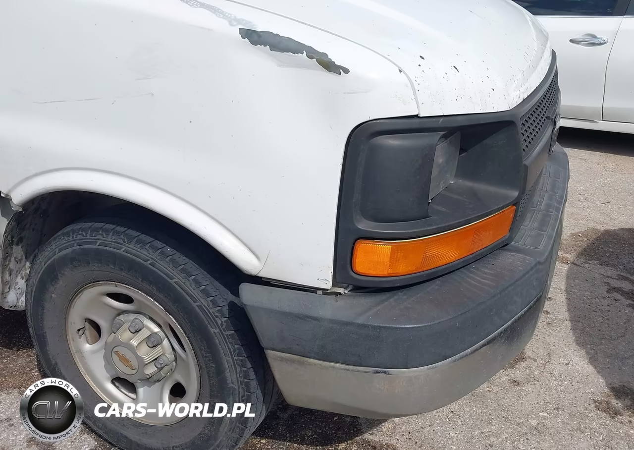 2016 Chevrolet Express 2500 Work Van VIN:1GCWGAFF1G1126086 - 6