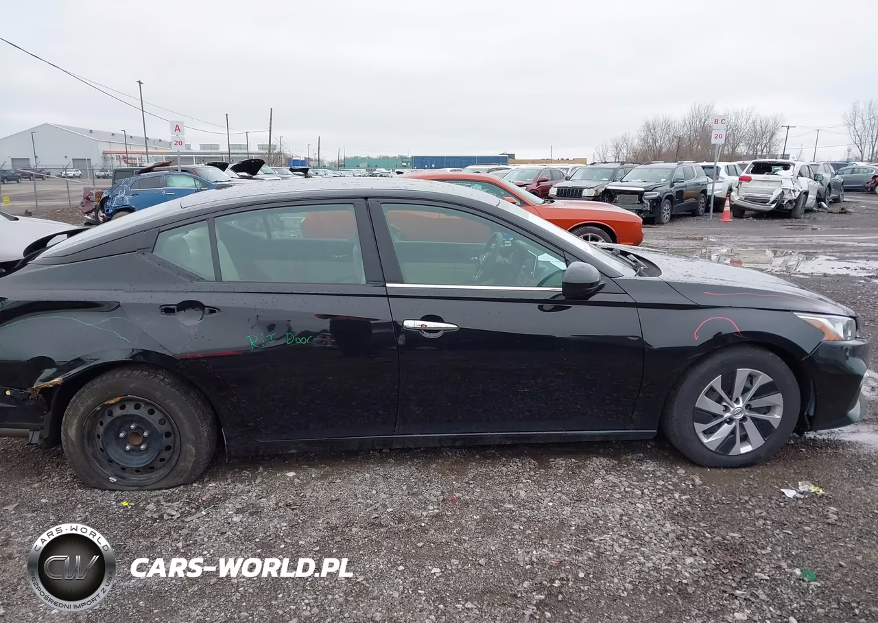 2019 Nissan Altima 2.5 S VIN:1N4BL4BV7KC154051 - 14
