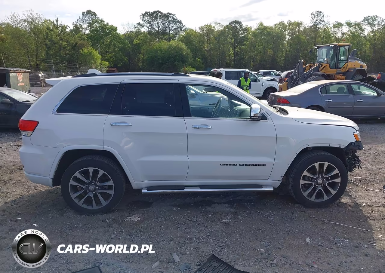 2017 Jeep Grand Cherokee Overland 4X4 VIN:1C4RJFCG6HC685003 - 14
