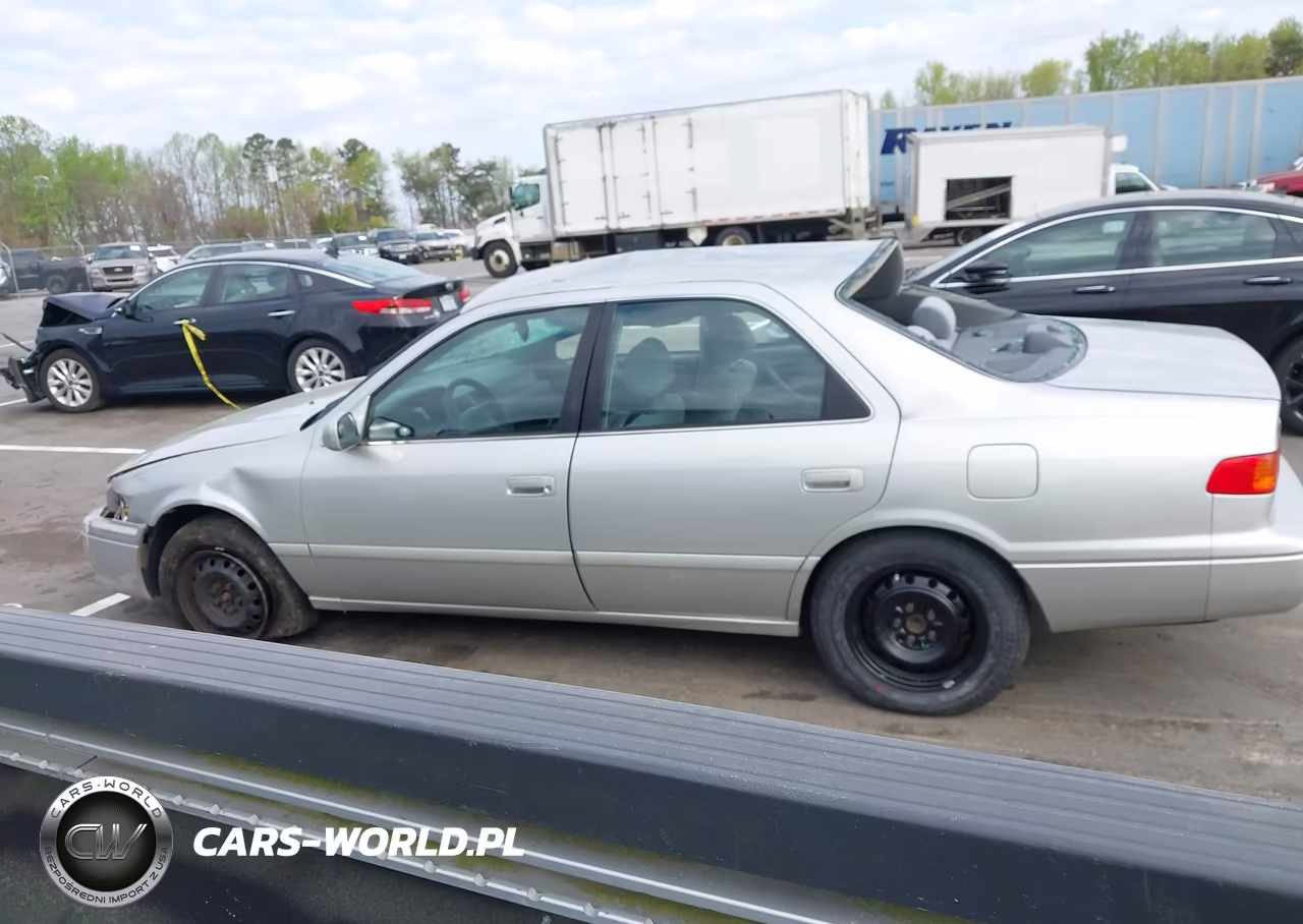 2001 Toyota Camry Le VIN:4T1BG22K71U858750 - 14