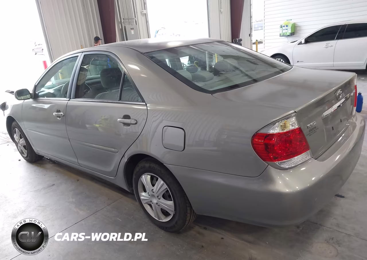 2006 Toyota Camry Le VIN:4T1BE32K46U716455 - 3
