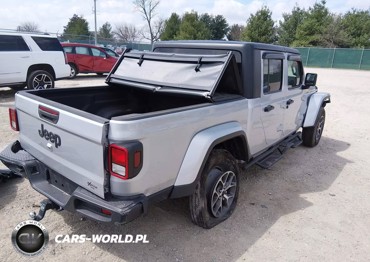 2024 Jeep Gladiator Sport S VIN:1C6HJTAG8RL100699 - 4