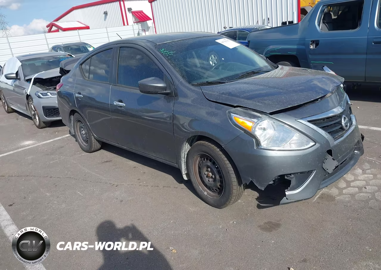 2016 Nissan Versa 1.6 Sv – zdjęcie 1 z 11