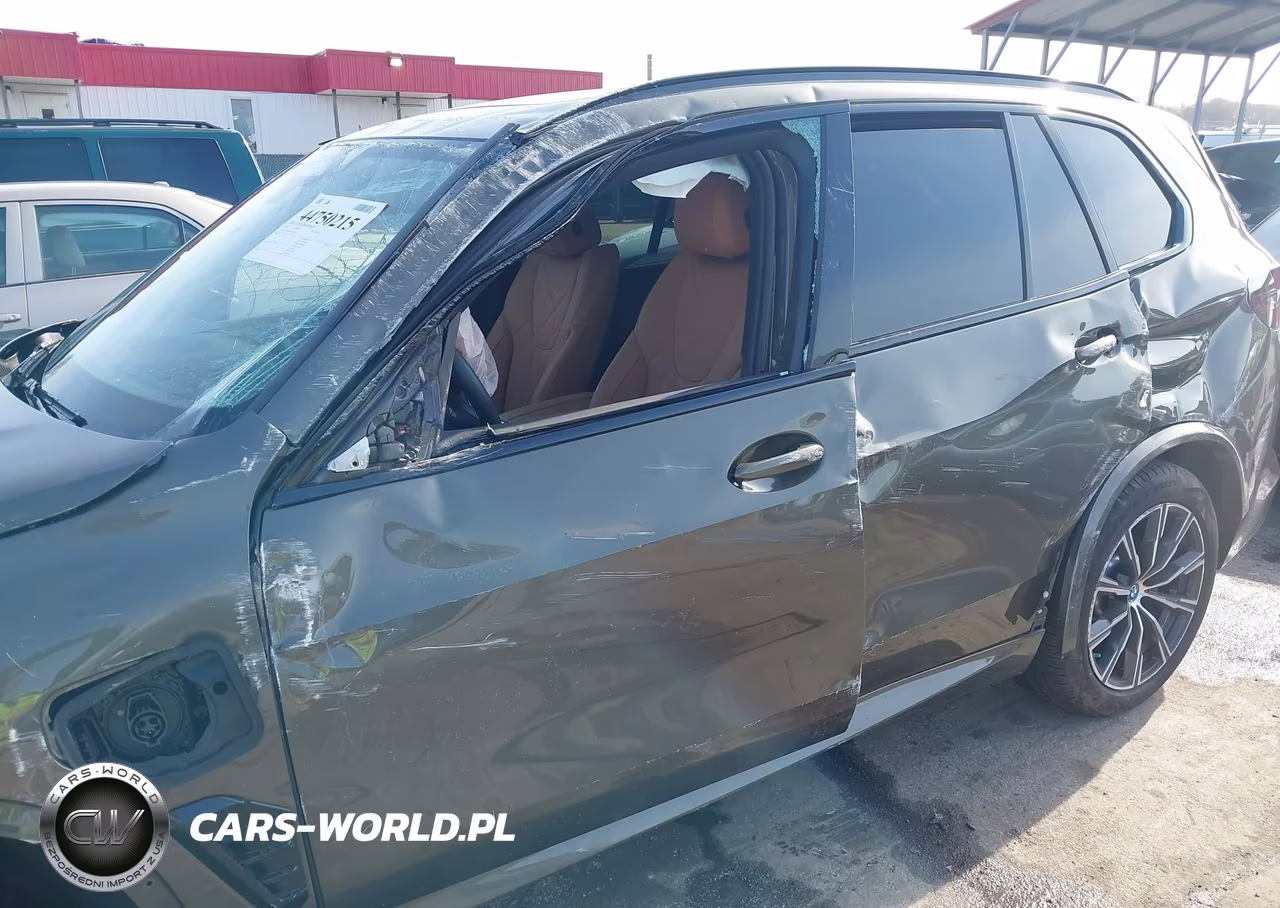 2025 BMW X5 Phev xDrive50E VIN:5UX43EU04S9Y62571 - 14