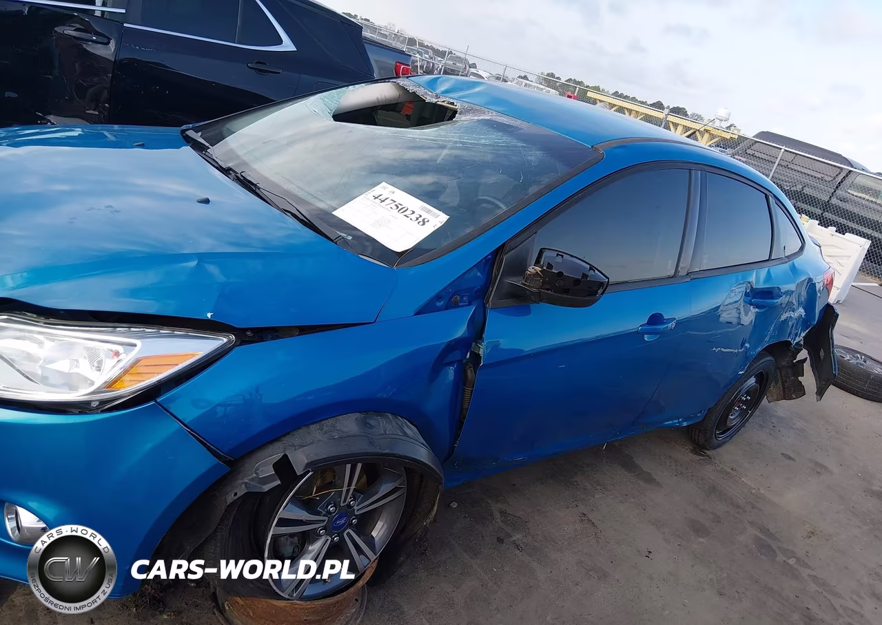 2012 Ford Focus Se VIN:1FAHP3F26CL258007 - 18