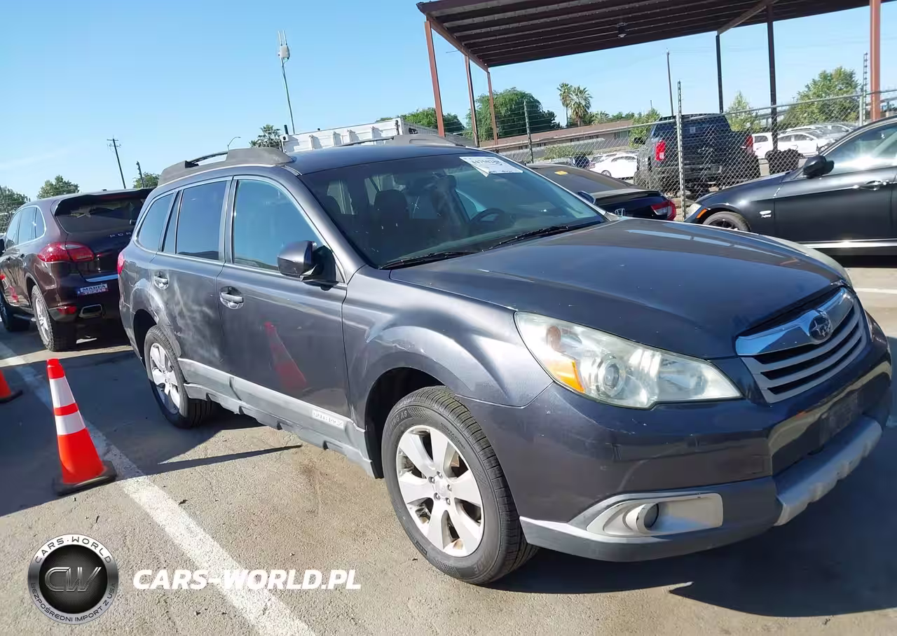 2011 Subaru Outback 2.5I Limited