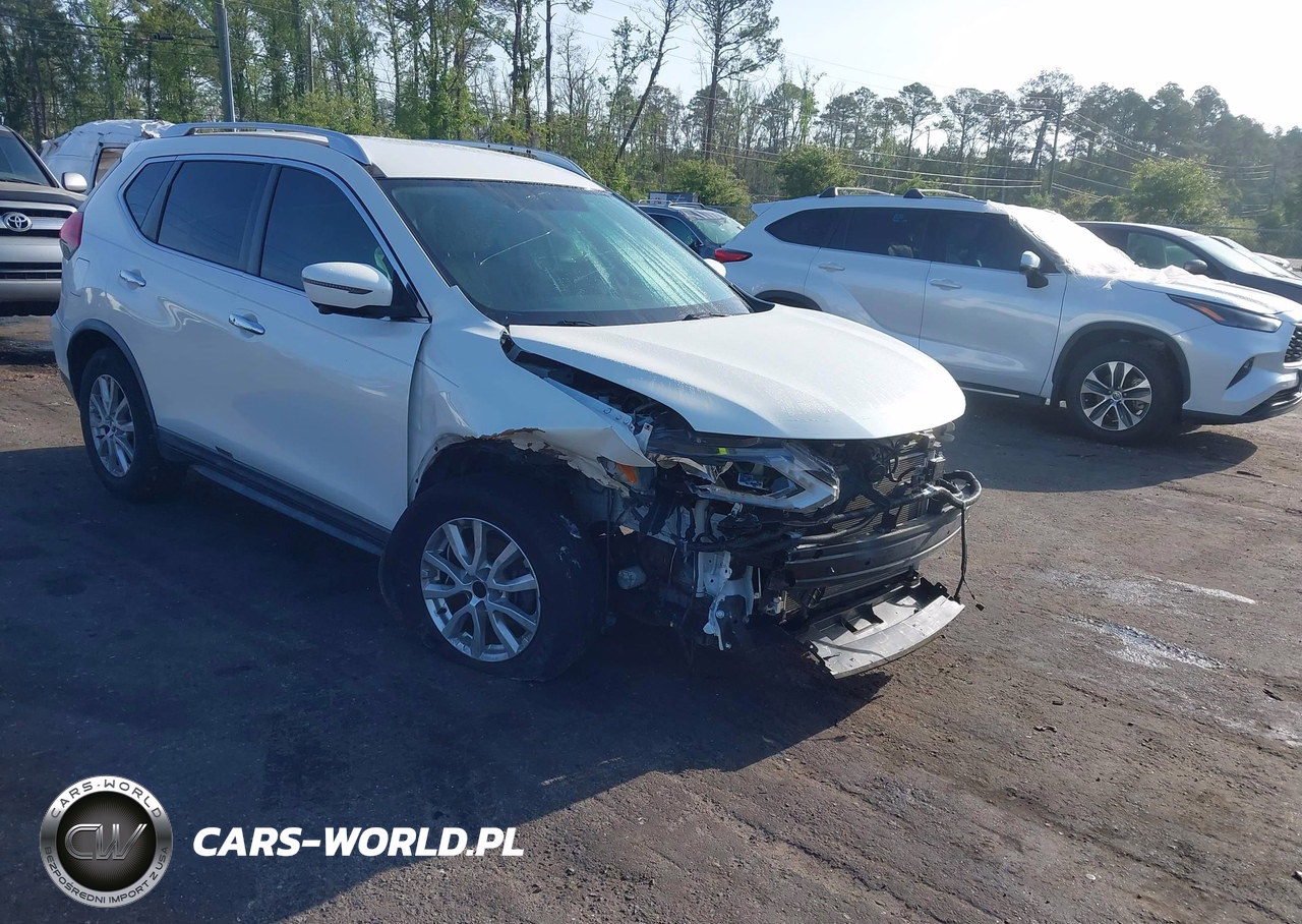 2017 Nissan Rogue Sv