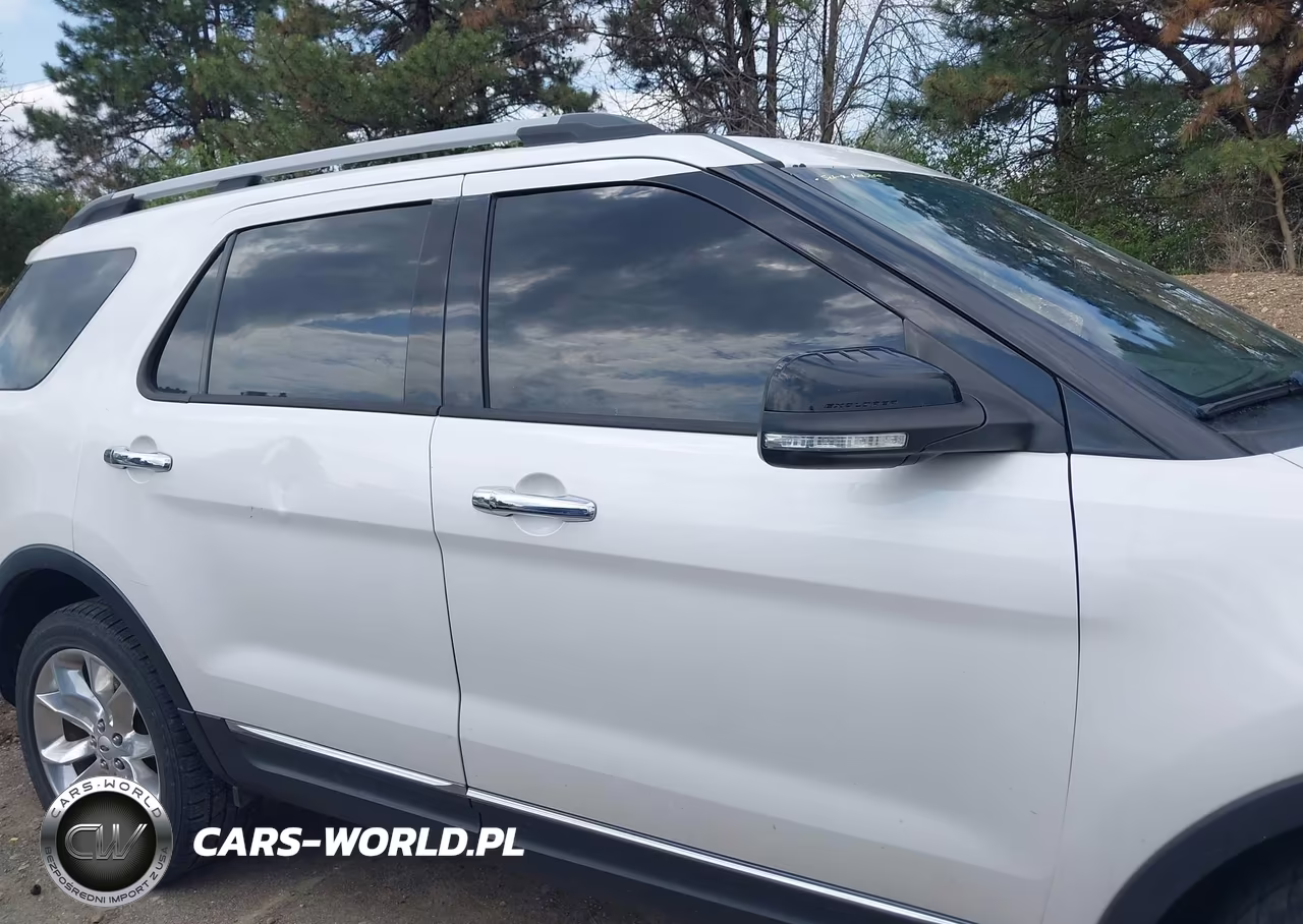 2015 Ford Explorer Xlt VIN:1FM5K8D84FGA37711 - 13