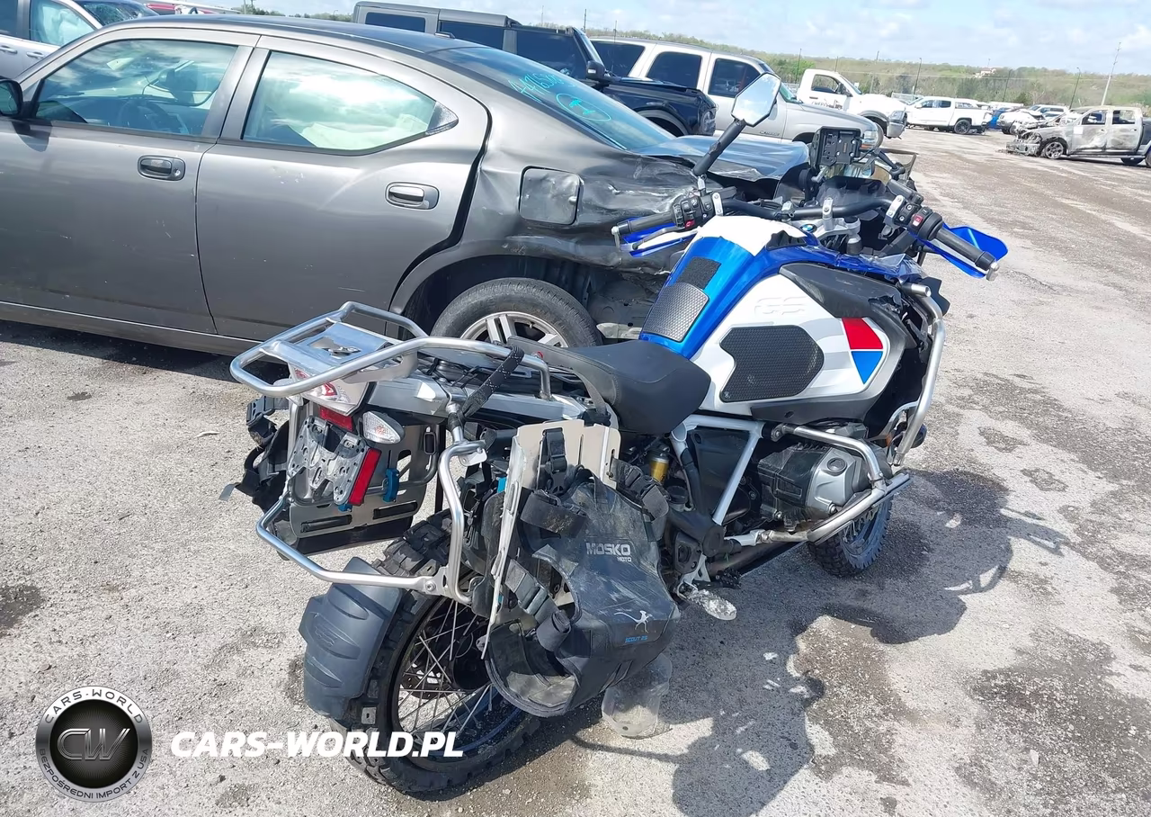 2019 BMW R 1250 Gs Adventure VIN:WB10J5307KZF79038 - 4