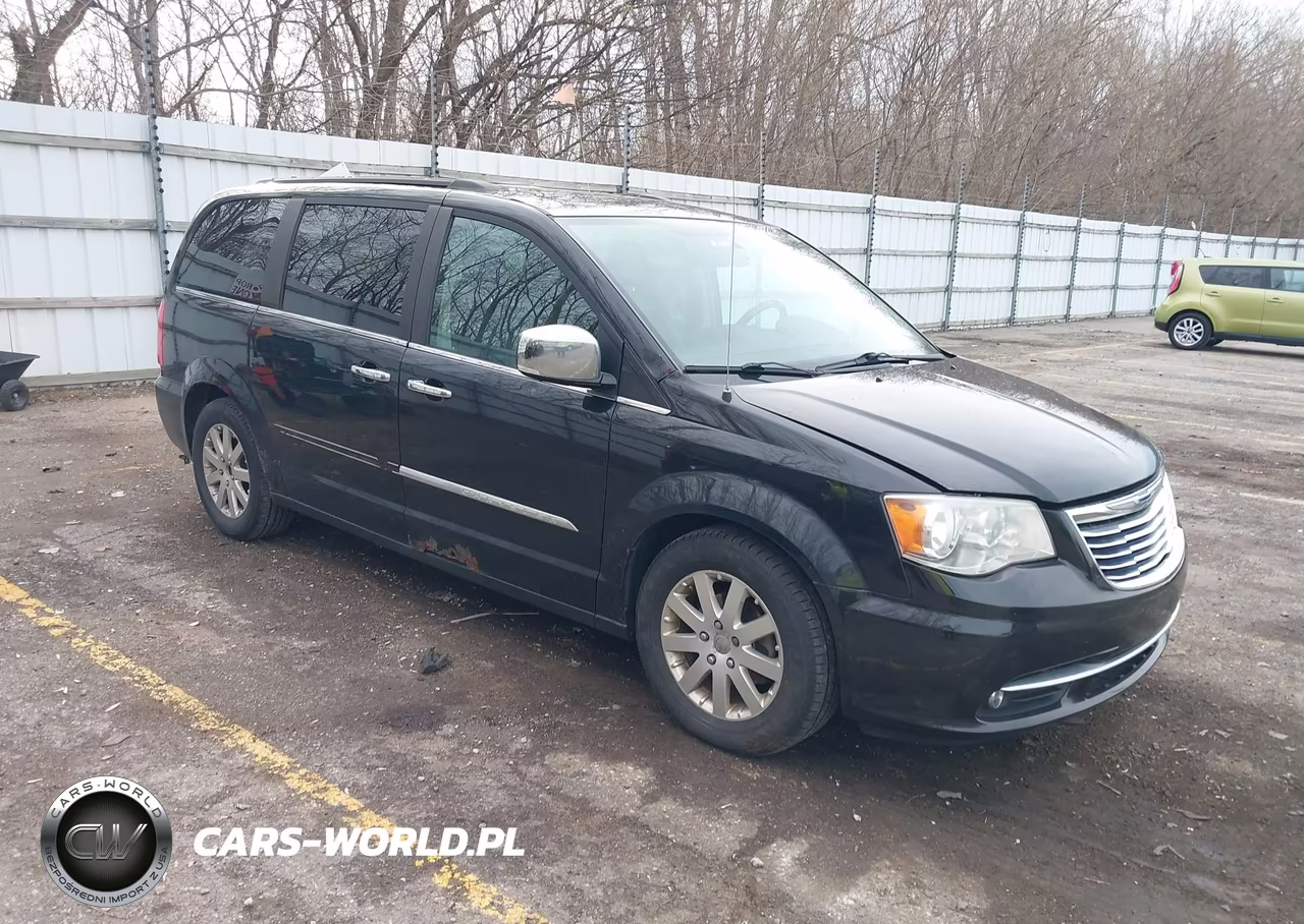 2011 Chrysler Town & Country Touring-L