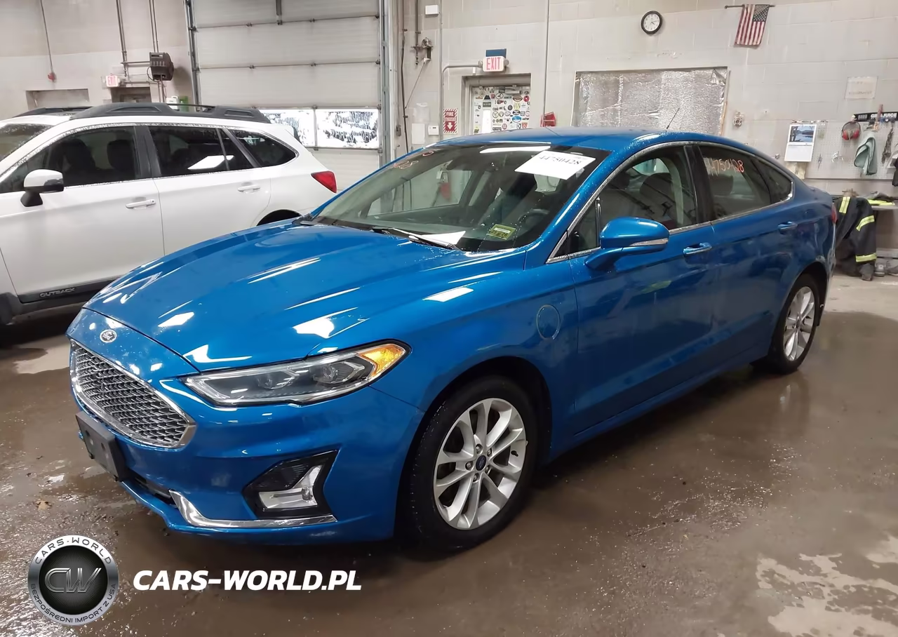 2019 Ford Fusion Energi Titanium VIN:3FA6P0SU3KR258351 - 2