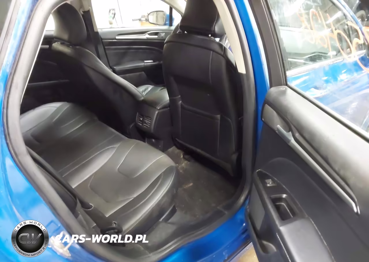 2019 Ford Fusion Energi Titanium VIN:3FA6P0SU3KR258351 - 8