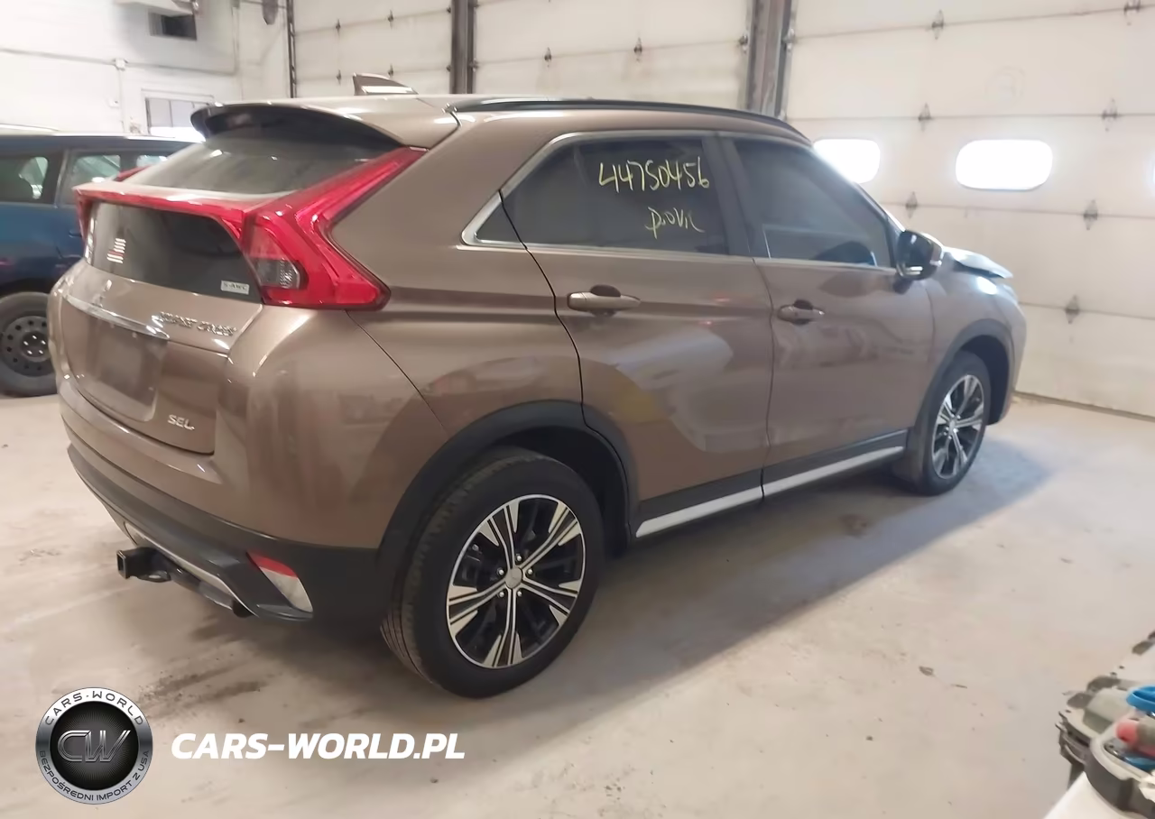 2019 Mitsubishi Eclipse Cross Sel VIN:JA4AT5AA0KZ004705 - 4