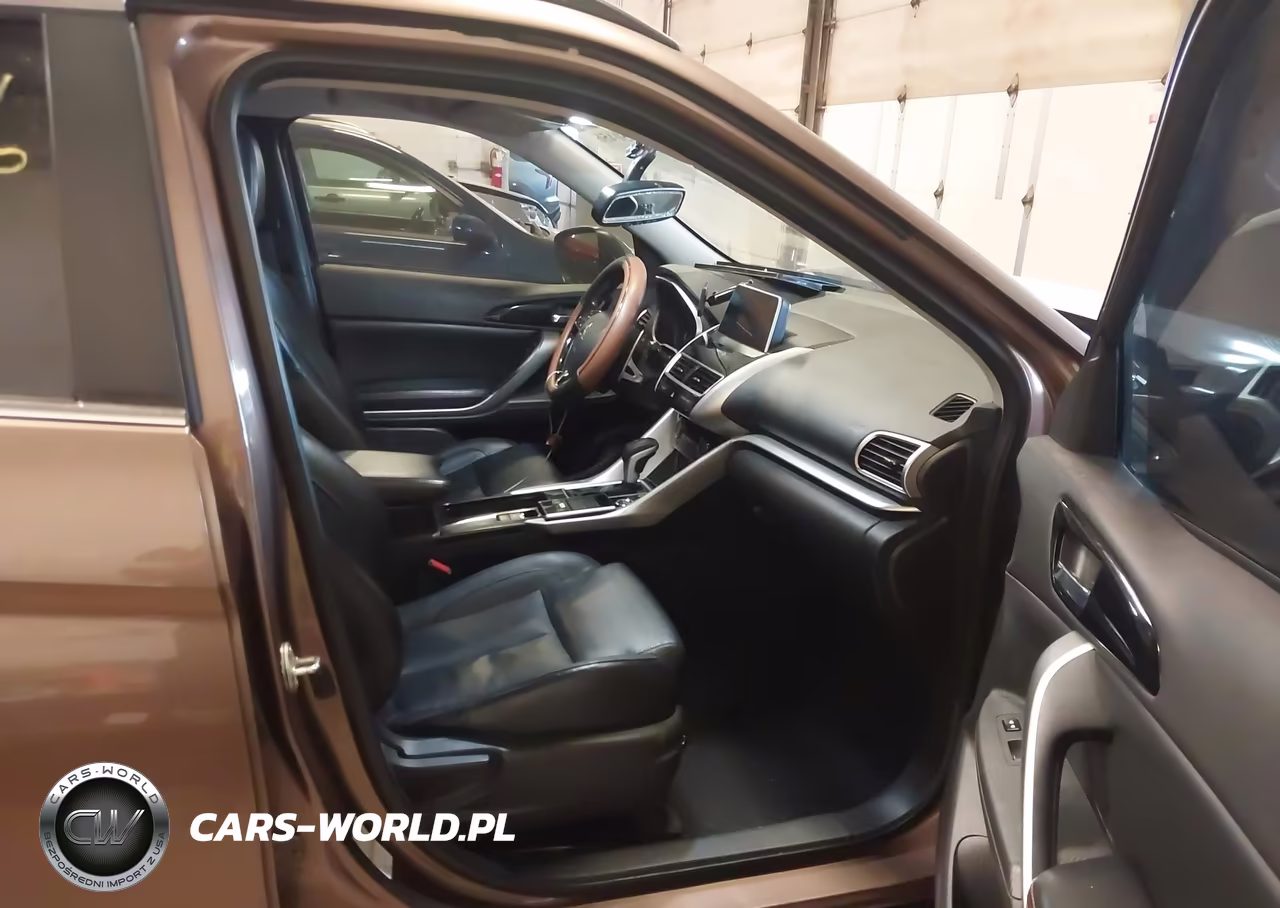 2019 Mitsubishi Eclipse Cross Sel VIN:JA4AT5AA0KZ004705 - 5