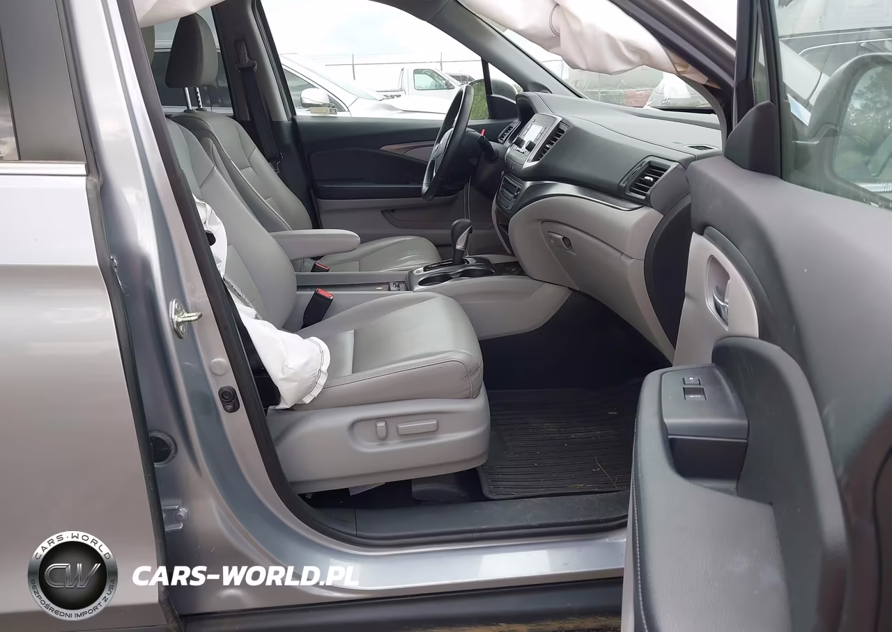 2019 Honda Ridgeline Rtl VIN:5FPYK3F53KB000796 - 5