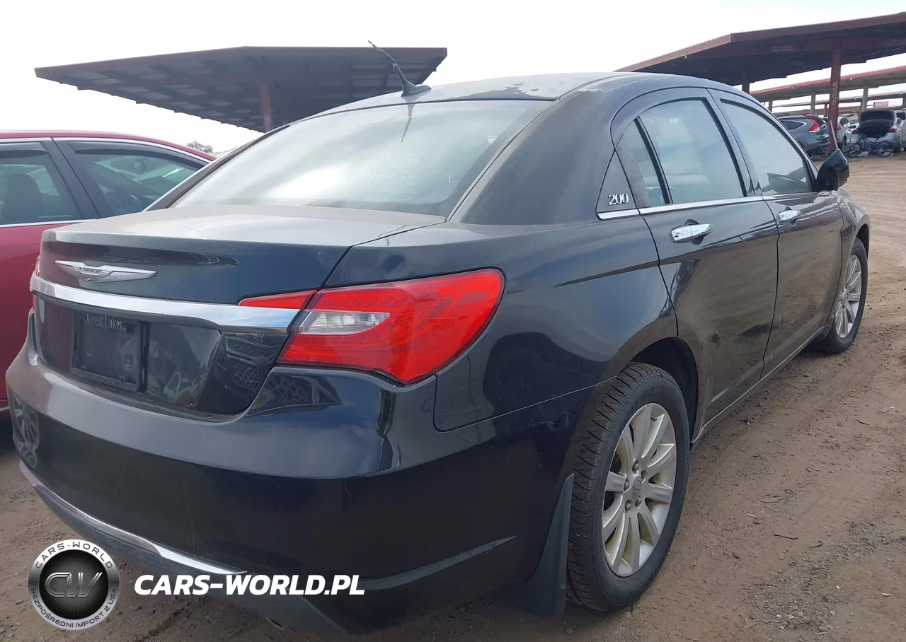 2014 Chrysler 200 Limited VIN:1C3CCBCG1EN186106 - 4