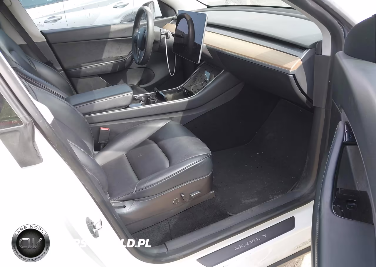 2021 Tesla Model Y Long Range Dual Motor All-Wheel Drive VIN:5YJYGDEE0MF068638 - 5