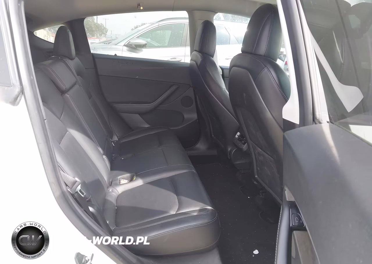 2021 Tesla Model Y Long Range Dual Motor All-Wheel Drive VIN:5YJYGDEE0MF068638 - 8