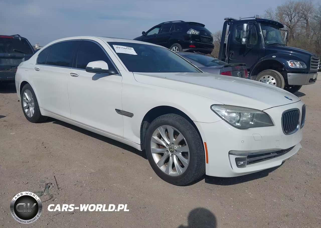 2013 BMW 740Li xDrive