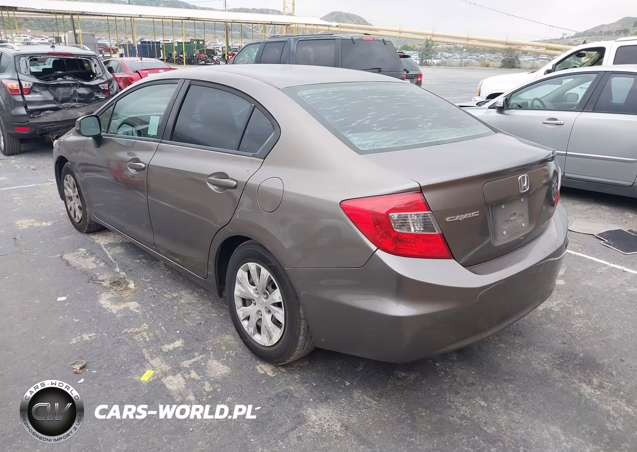 2012 Honda Civic Lx VIN:2HGFB2F5XCH589501 - 3