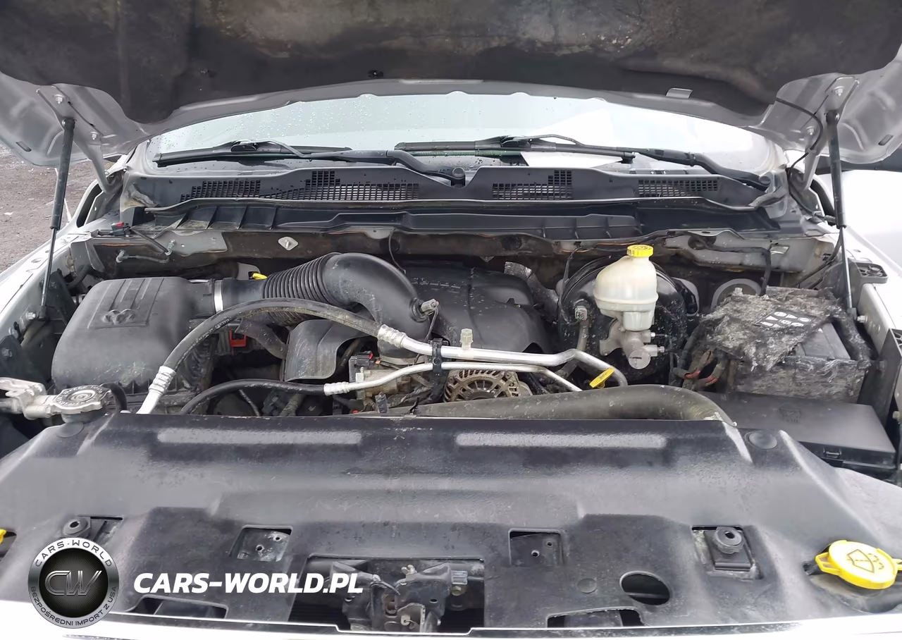2015 Ram 1500 Tradesman VIN:1C6RR7FT2FS764556 - 10
