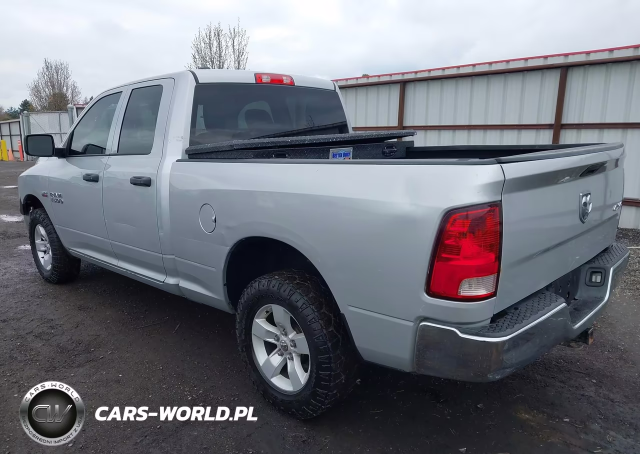 2015 Ram 1500 Tradesman VIN:1C6RR7FT2FS764556 - 3