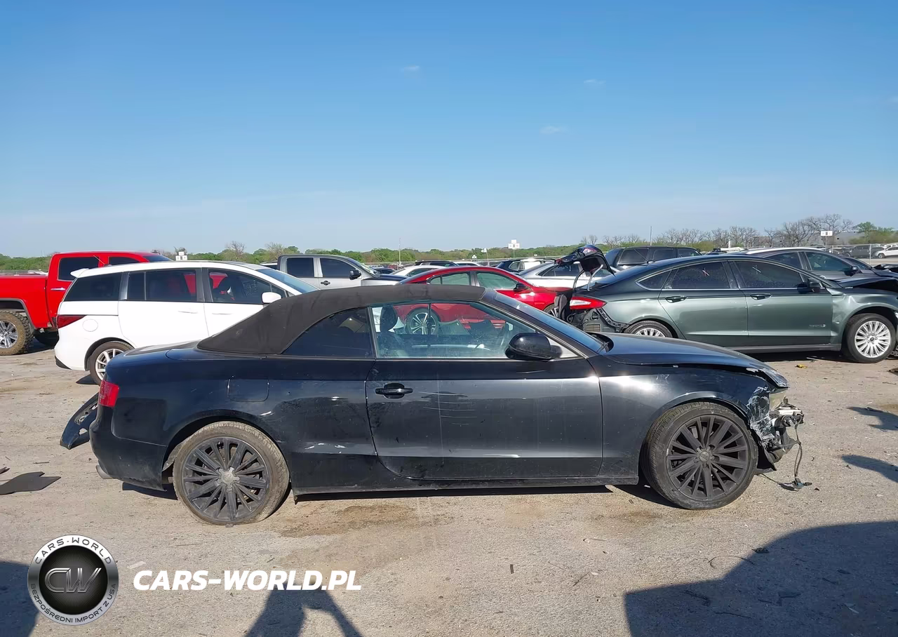 2011 Audi A5 2.0T Premium VIN:WAUJFAFH3BN017335 - 13