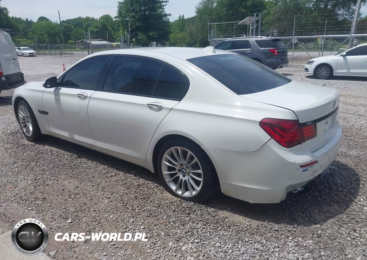 2015 BMW 750Li xDrive VIN:WBAYF8C51FD653989 - 3