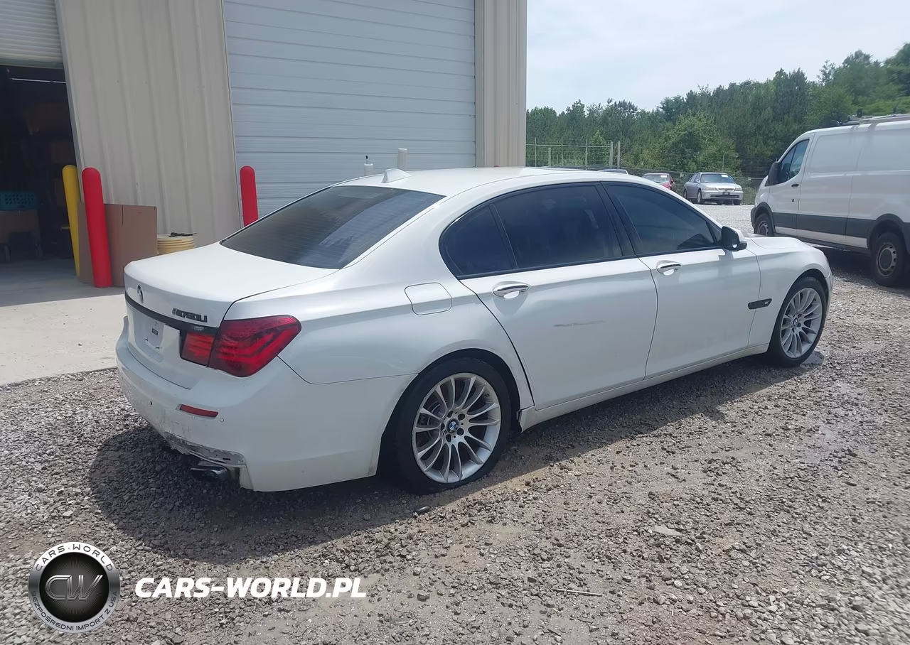 2015 BMW 750Li xDrive VIN:WBAYF8C51FD653989 - 4
