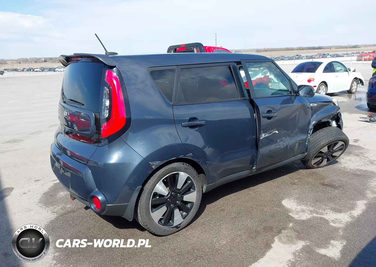 2015 Kia Soul ! VIN:KNDJX3A50F7134678 - 4