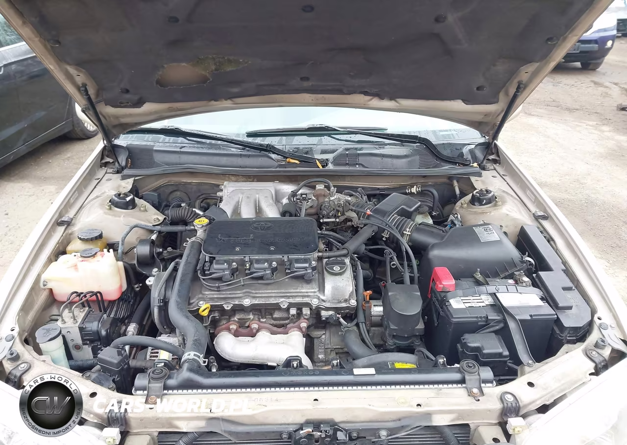 2000 Toyota Camry Le V6 VIN:4T1BF22K3YU111885 - 10