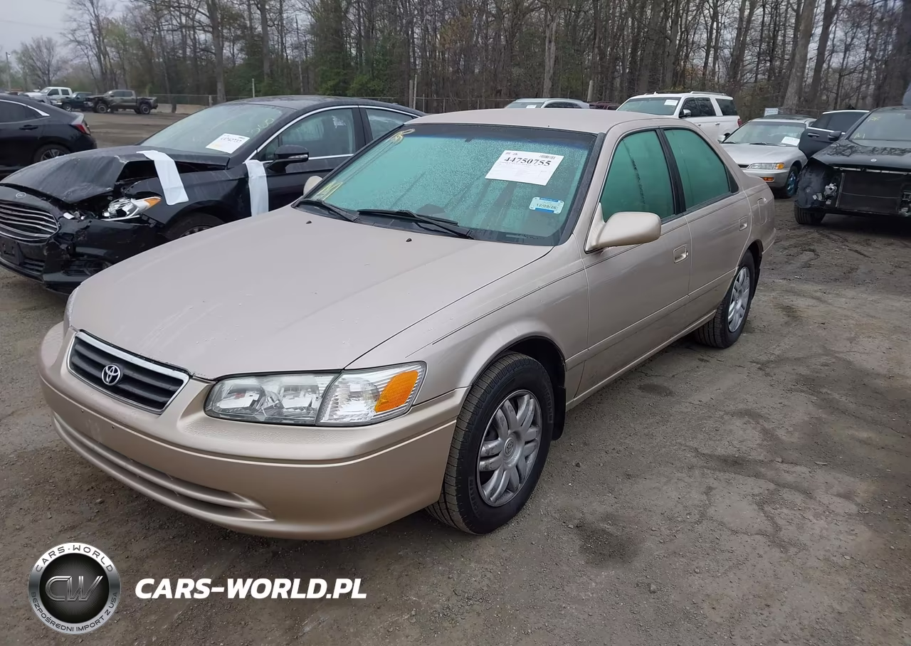 2000 Toyota Camry Le V6 VIN:4T1BF22K3YU111885 - 2