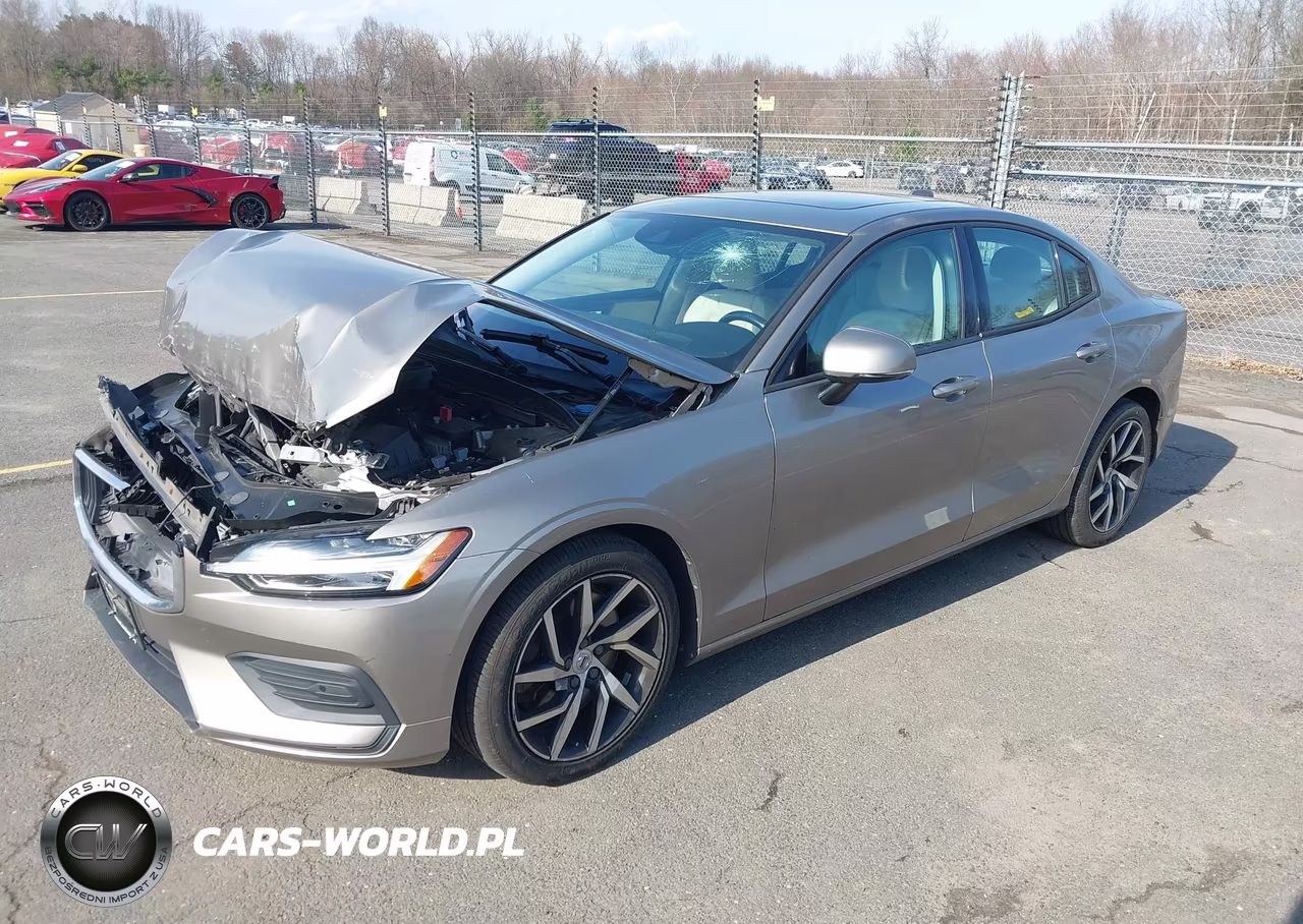 2019 Volvo S60 T6 Momentum VIN:7JRA22TK6KG003780 - 2
