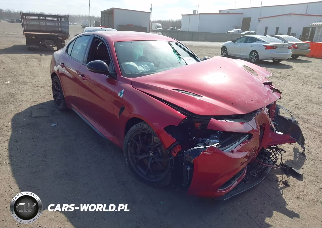 2024 Alfa Romeo Giulia Quadrifoglio Rwd