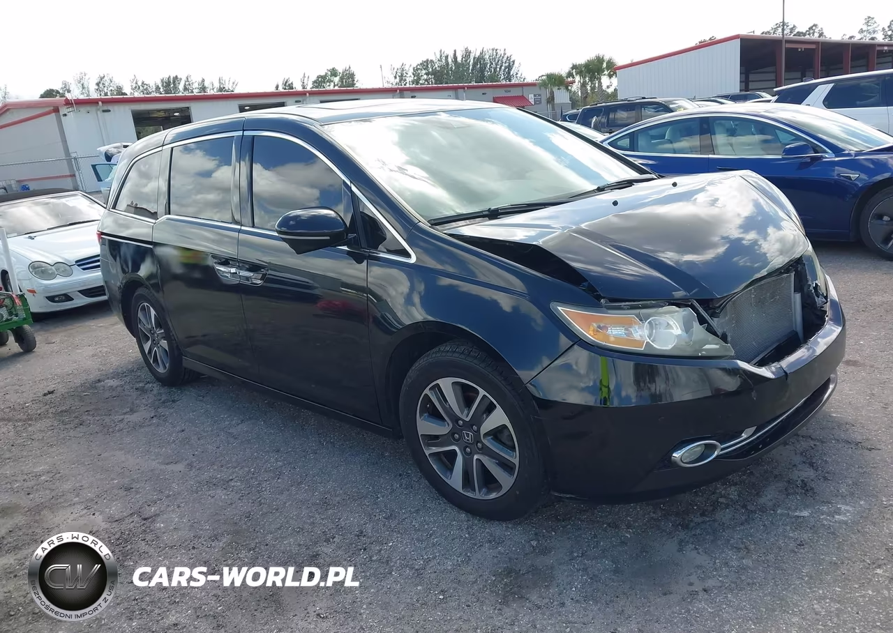 2014 Honda Odyssey Touring-Touring Elite