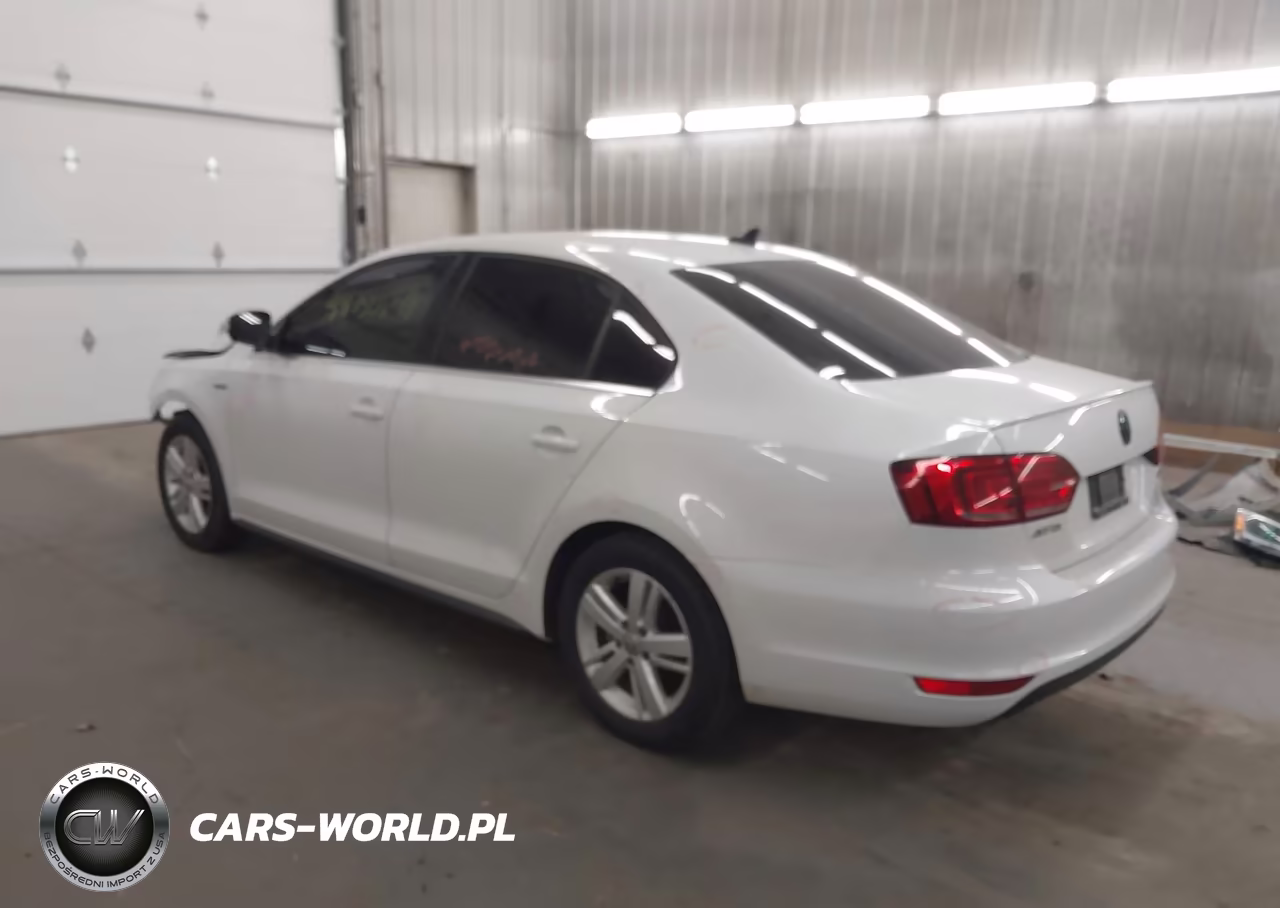 2014 Volkswagen Jetta Hybrid Sel VIN:3VW637AJ8EM234079 - 3