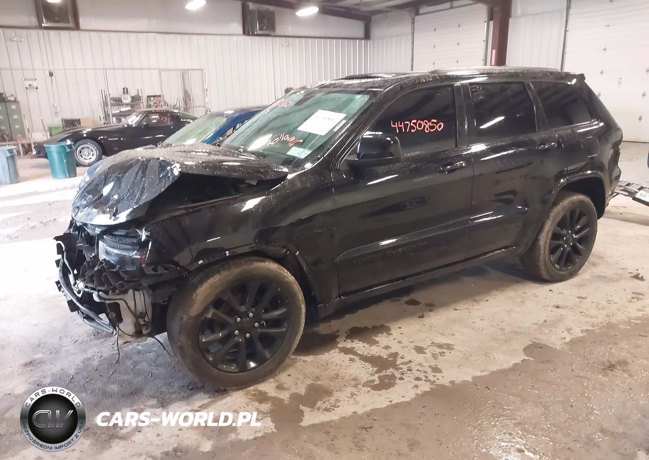 2020 Jeep Grand Cherokee Altitude 4X4 VIN:1C4RJFAG0LC242213 - 2