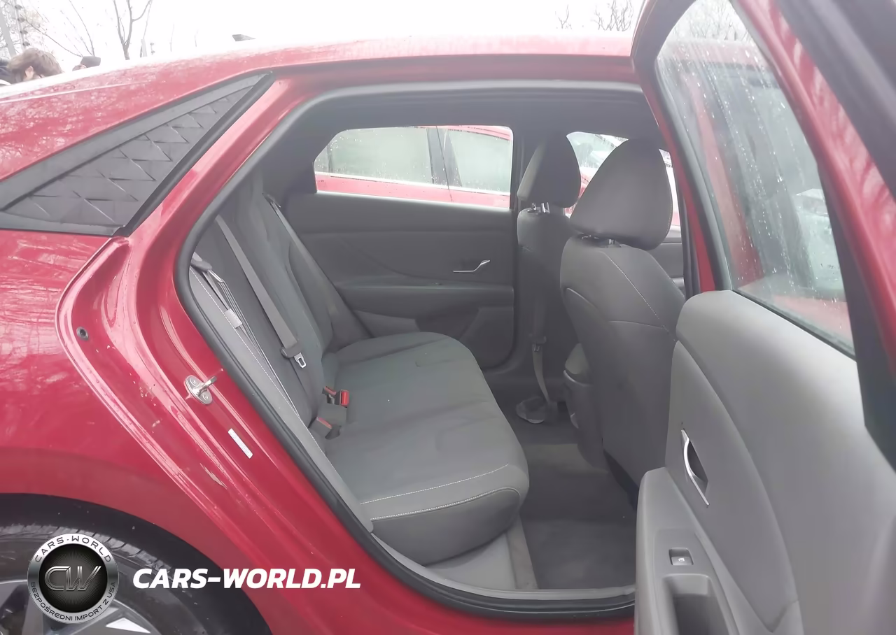 2024 Hyundai Elantra Sel VIN:KMHLM4DG8RU681638 - 8