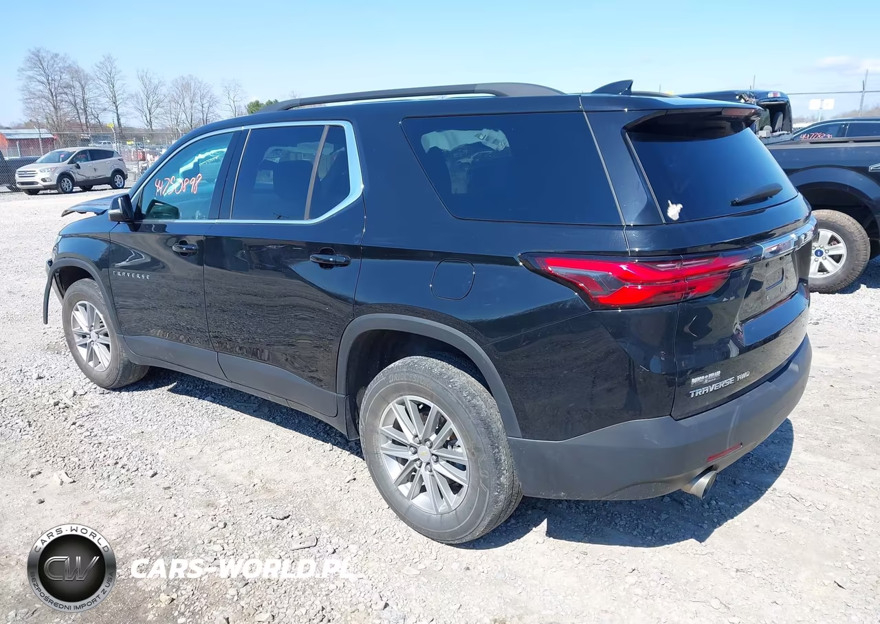 2023 Chevrolet Traverse Awd Lt Cloth VIN:1GNEVGKW1PJ323938 - 3
