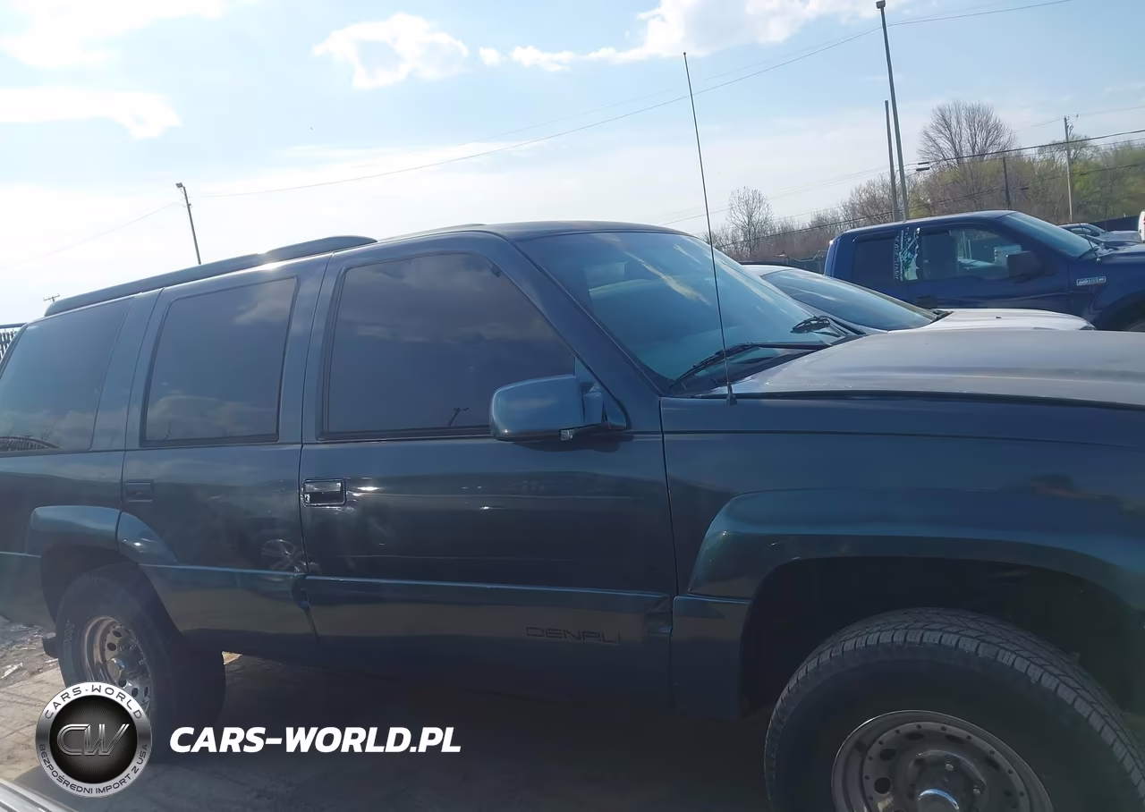 1999 GMC Yukon Denali VIN:1GKEK13R7XR912960 - 12