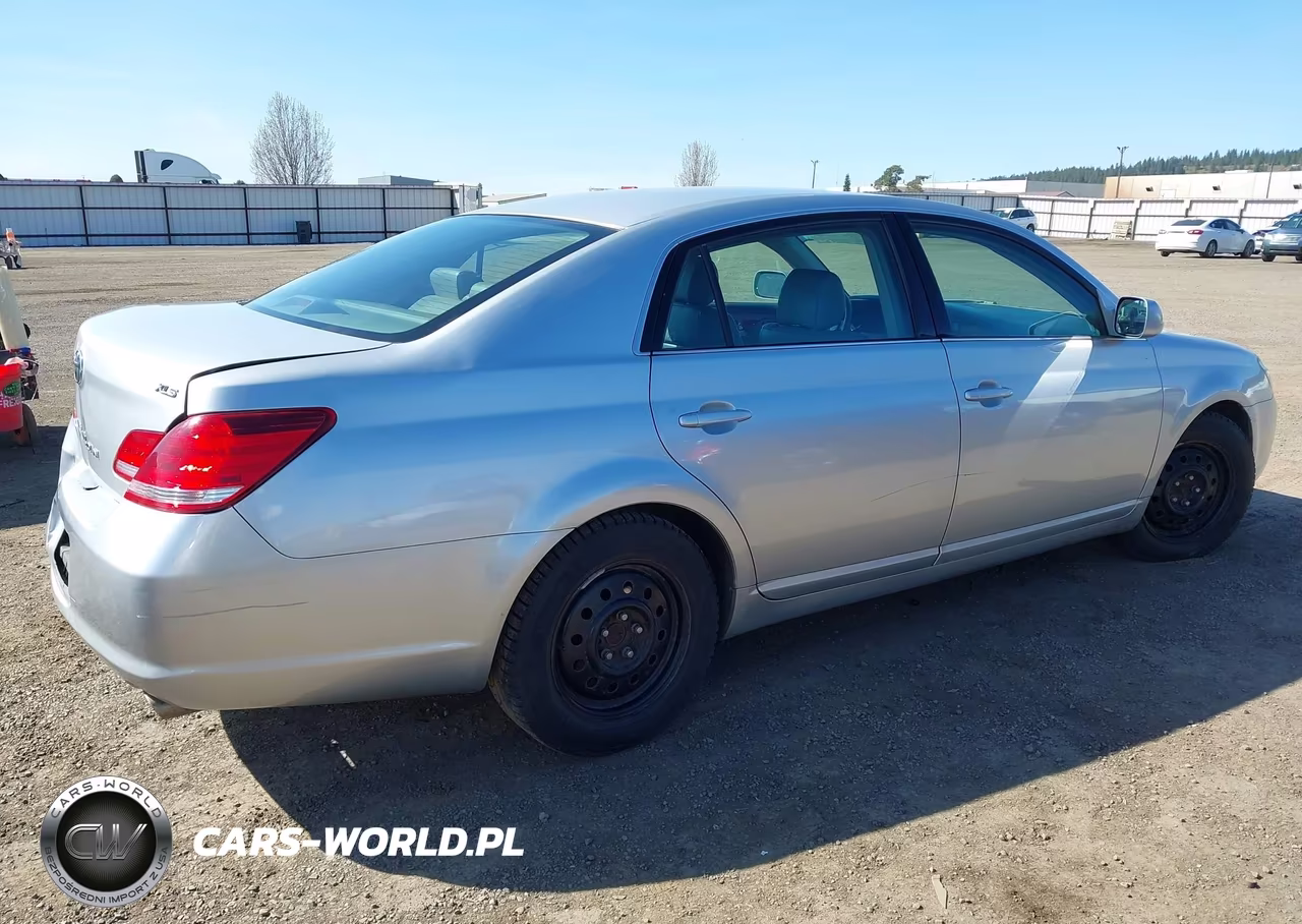 2005 Toyota Avalon Xls VIN:4T1BK36B45U008935 - 4