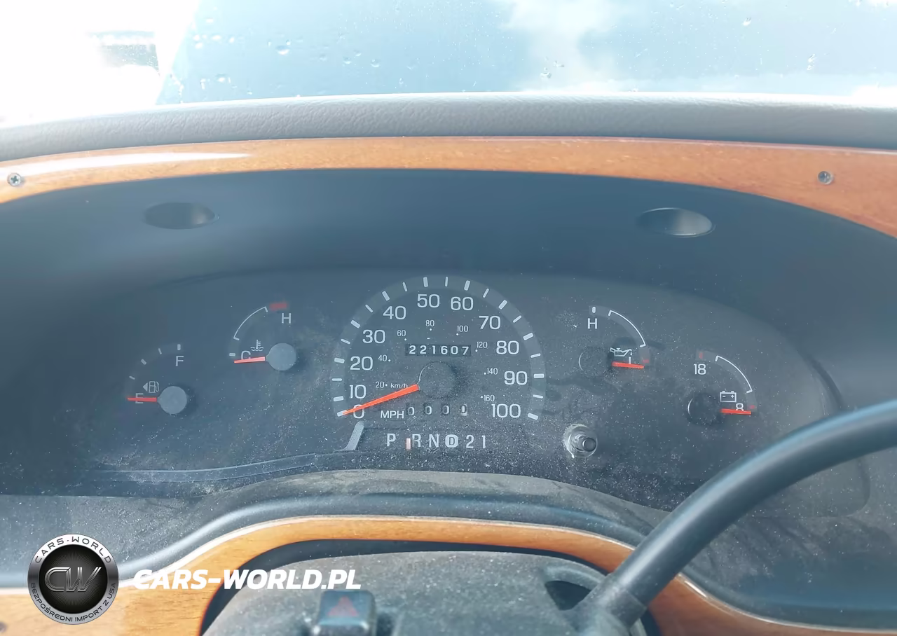 1999 Ford E-150 Commercial-Recreational VIN:1FDRE14L9XHA44900 - 7