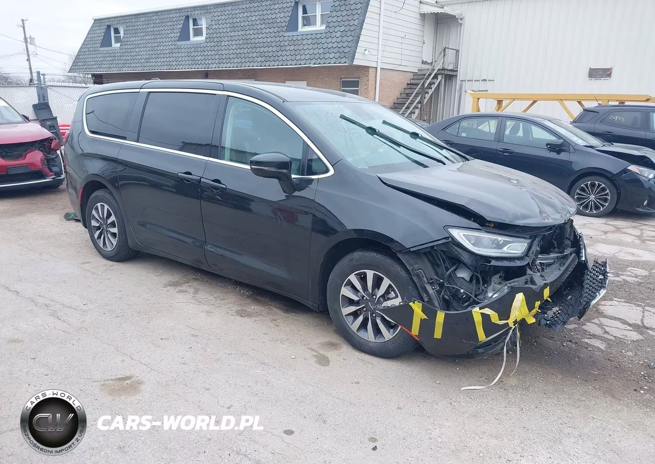 2022 Chrysler Pacifica Hybrid Touring L